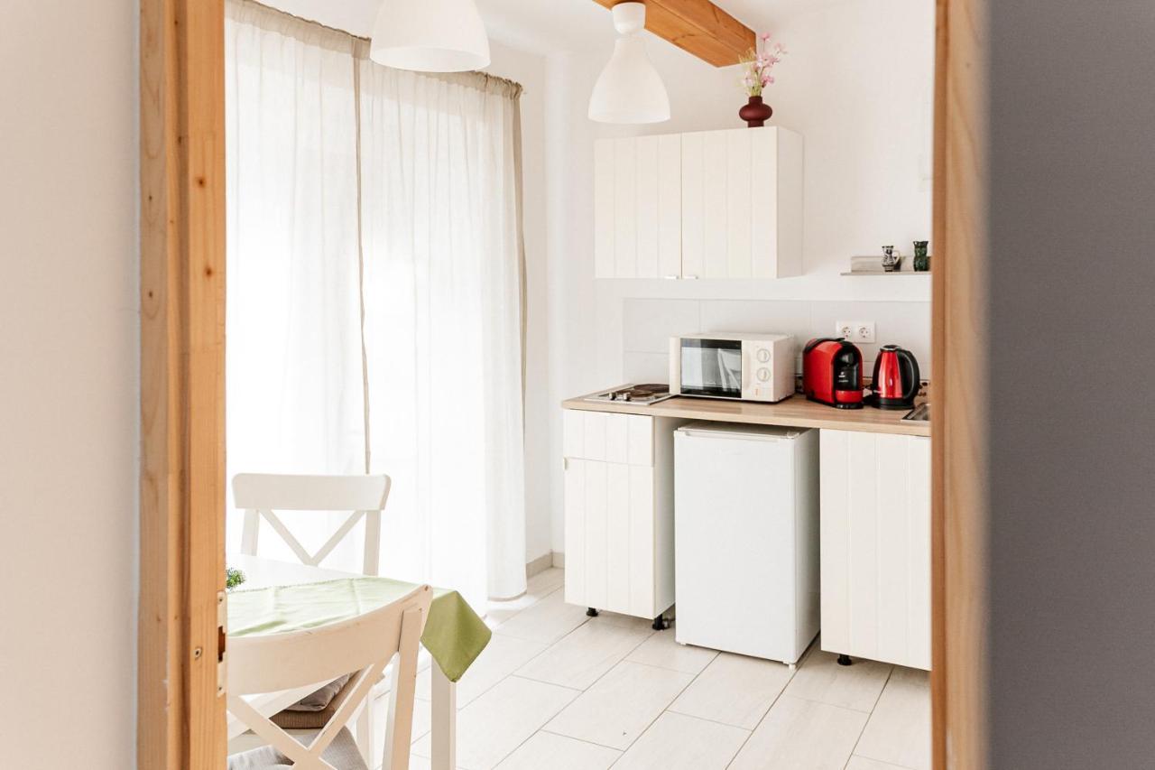 Levendula Apartmanhaz Badacsonytomaj Exteriör bild