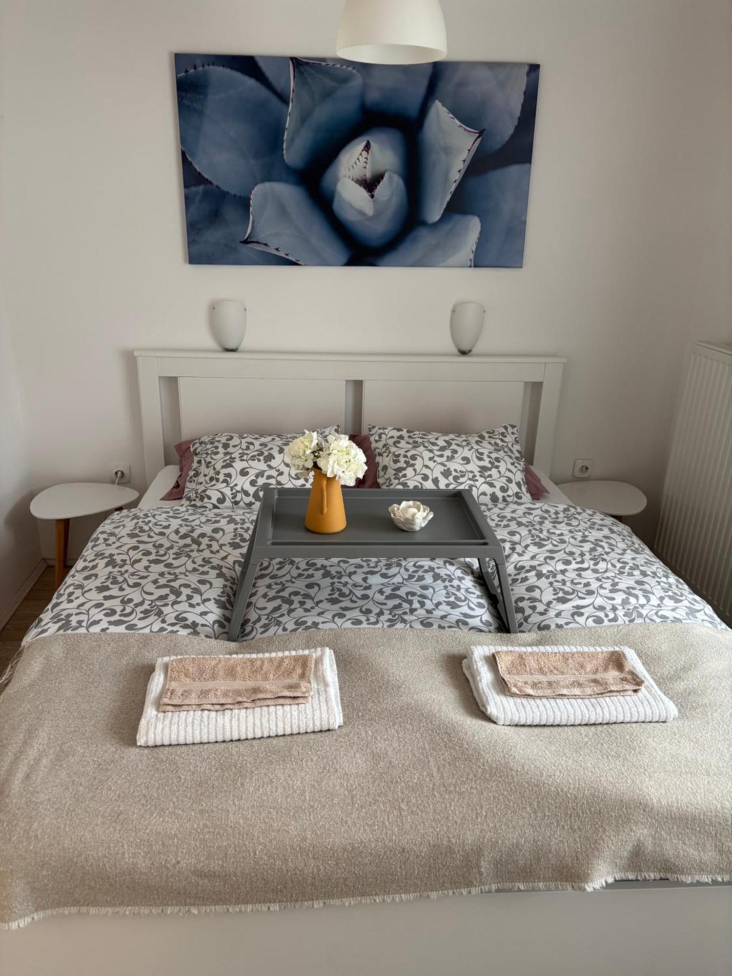 Levendula Apartmanhaz Badacsonytomaj Exteriör bild