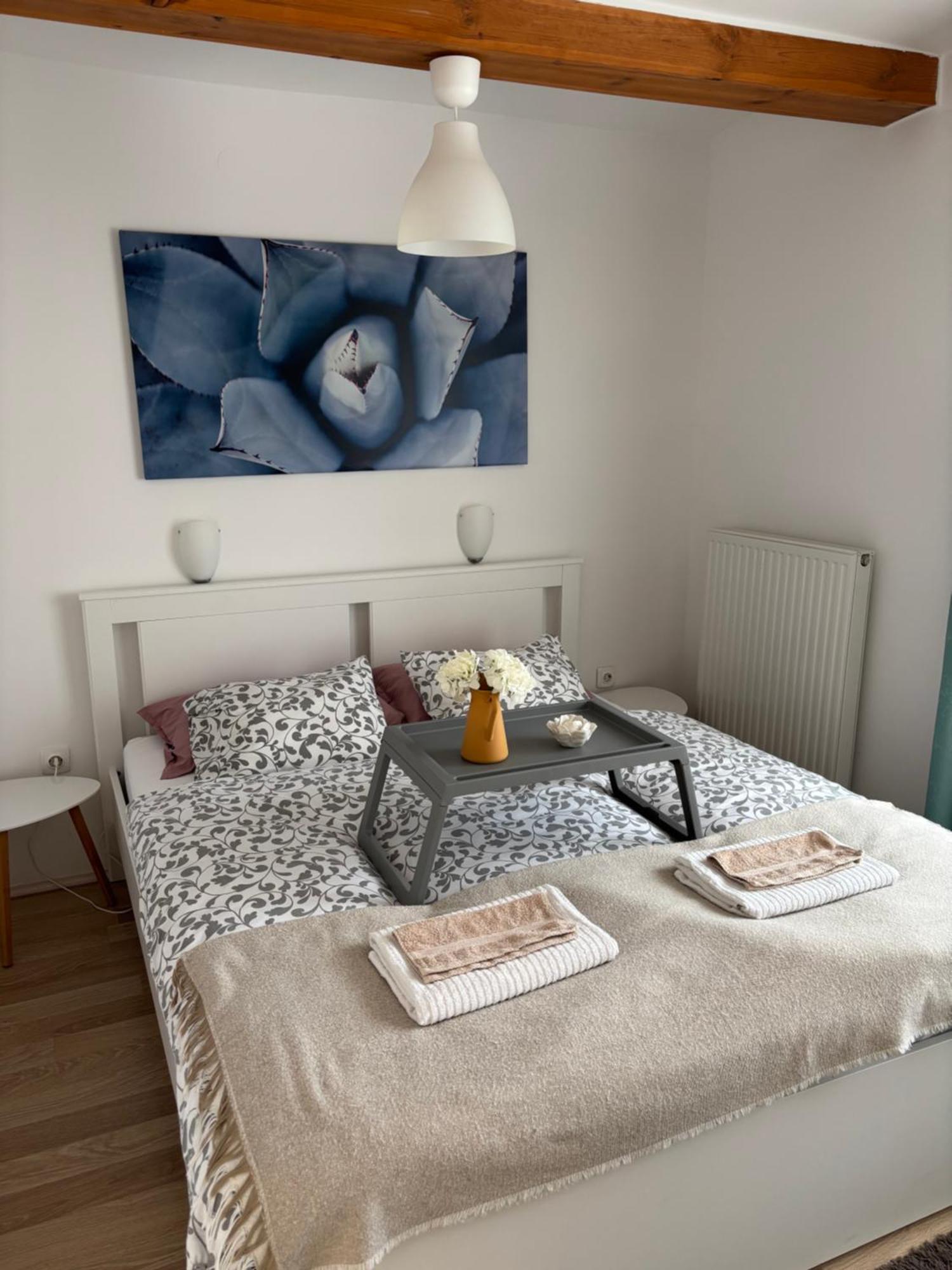 Levendula Apartmanhaz Badacsonytomaj Exteriör bild